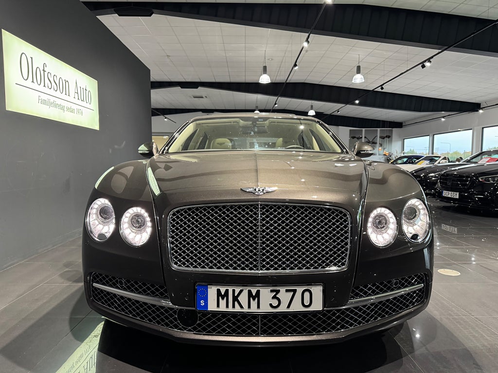 Bentley Flying Spur W12 6.0 W12 Endast 1275 mil - bild 19