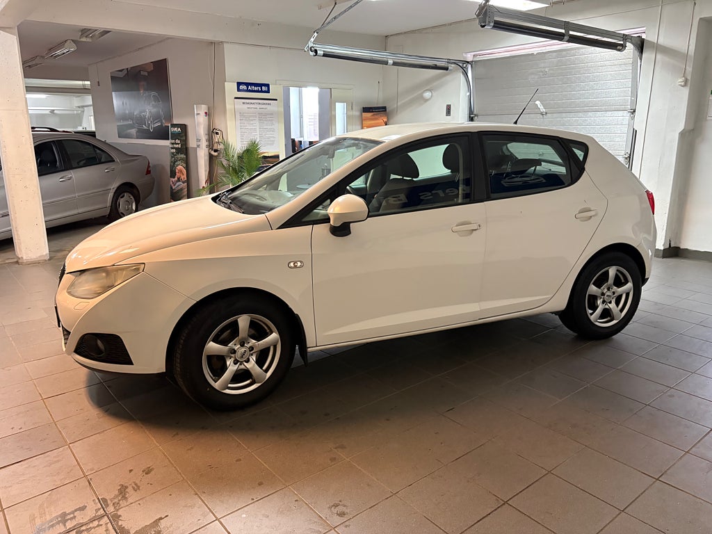 Seat Ibiza 1.4 16v Style  nya modellen 