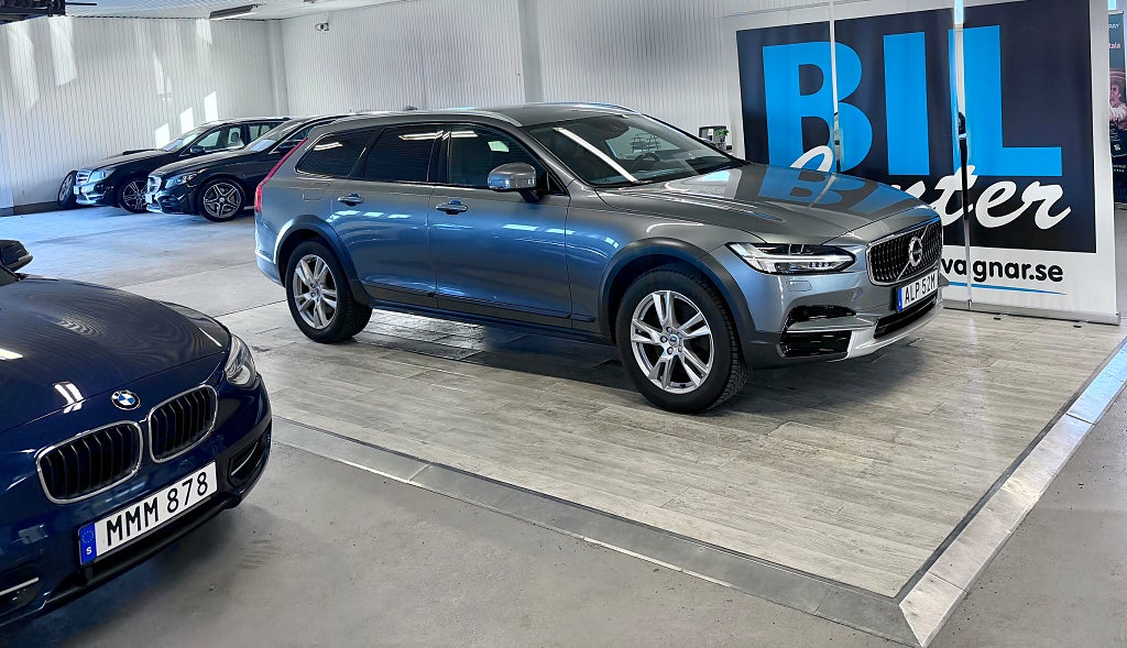 Volvo V90 Cross Country D4 AWD Geartronic Momentum Skinn Euro 6