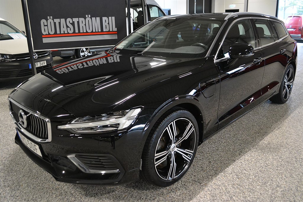 Volvo V60 Recharge T6 AWD Äkta Inscription /Drag