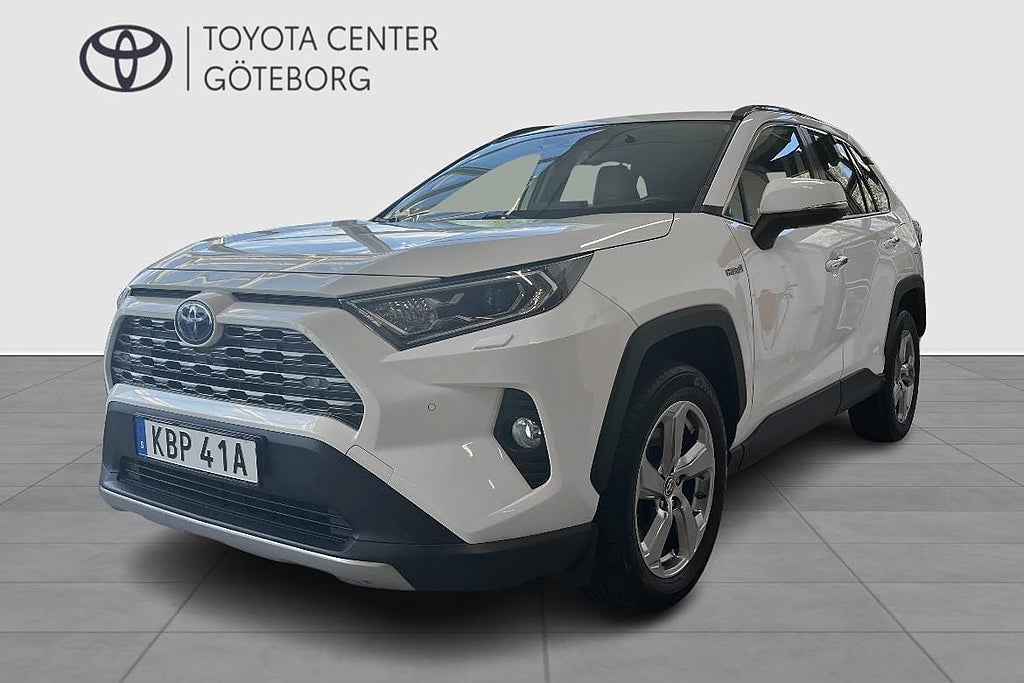 Toyota RAV4 2,5 EXECUTIVE JBL