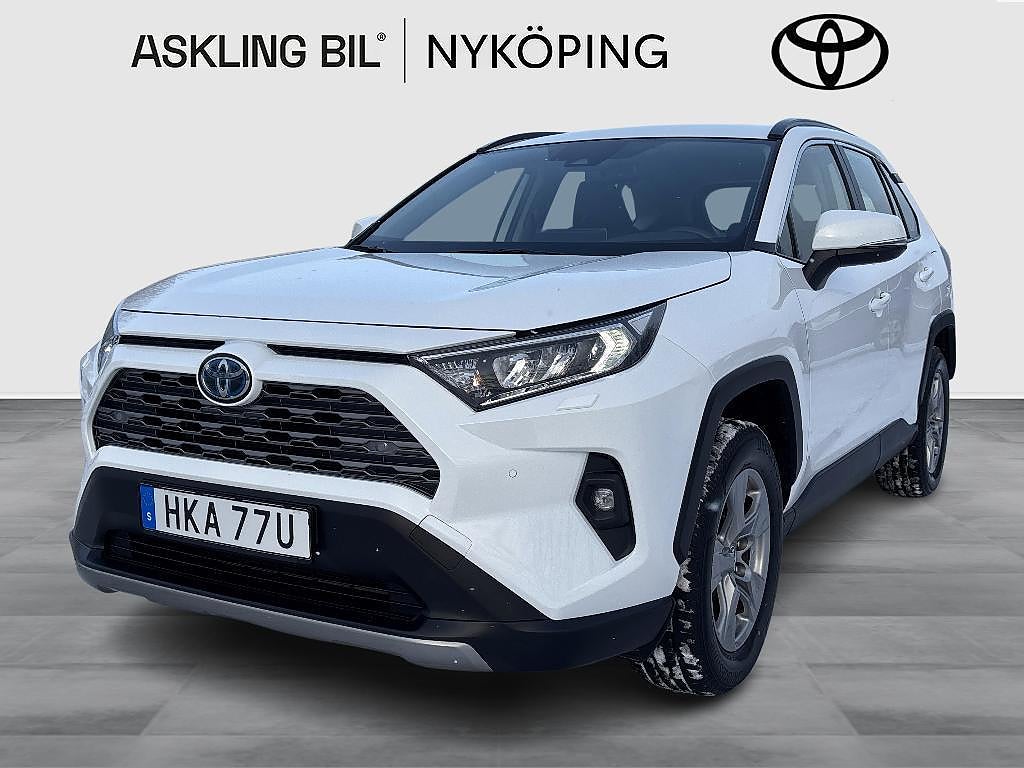 Toyota RAV4 Hybrid AWD Active Komfort(Bränslevärmare!)