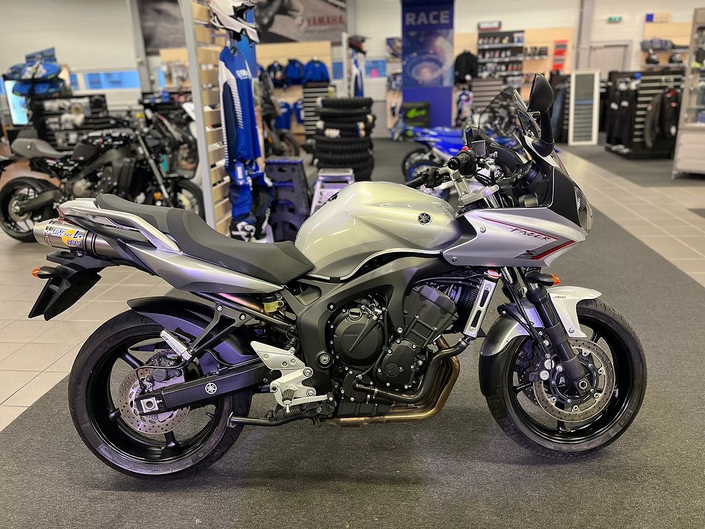 Yamaha FZ6-S ABS 