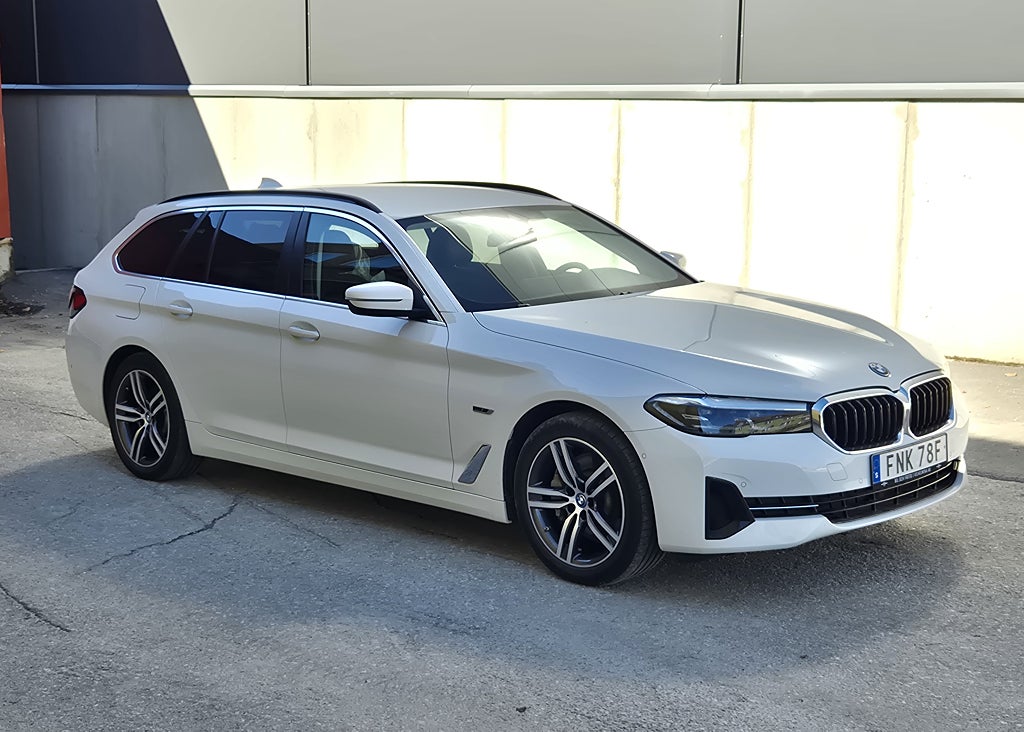 BMW 530e xDrive Touring Steptronic Euro 6
