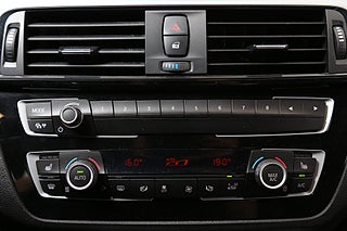 Halvkombi BMW 118I 21 av 25