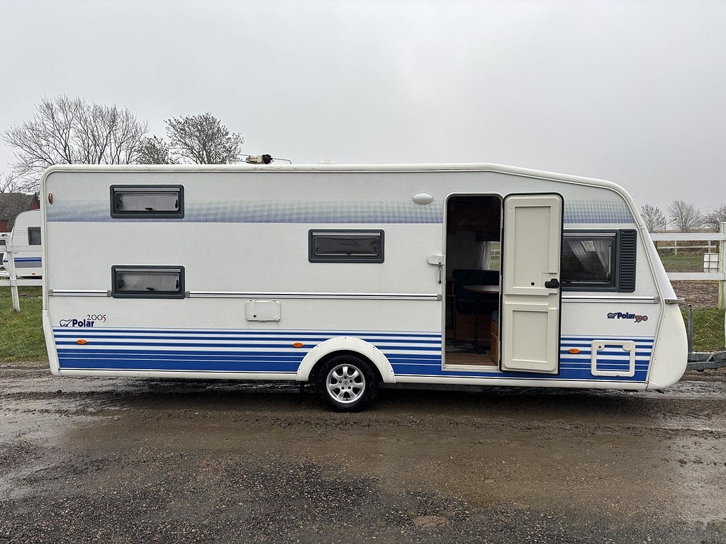 Polar 590 BK Barnkammare