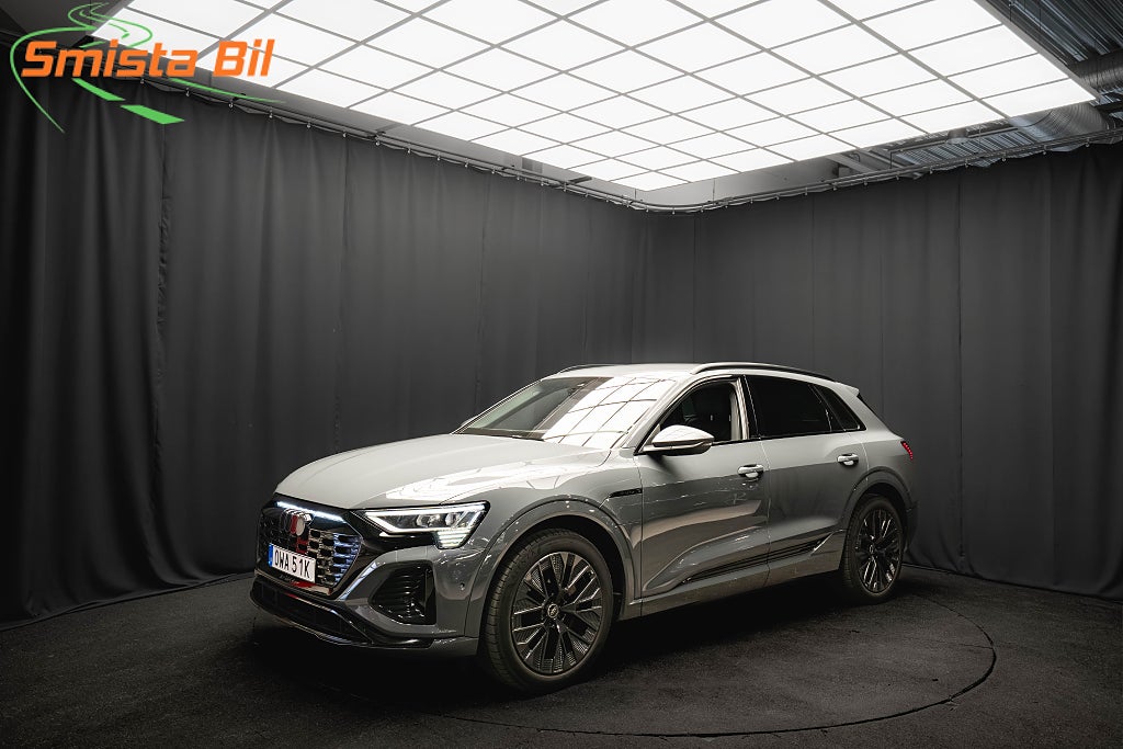 Audi q8-e-tron 55 Q S-Line 21'' LUFT 95.5%SoH 1-ÄGARE MOMS