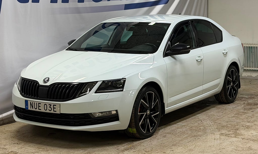 Skoda Octavia 1.5 TSI ACT Sport, Style besiktigad Drag