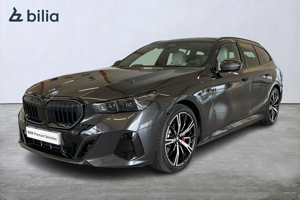 BMW 530e xDrive Touring M Sport PRO B&W  Pano Innovation Drag