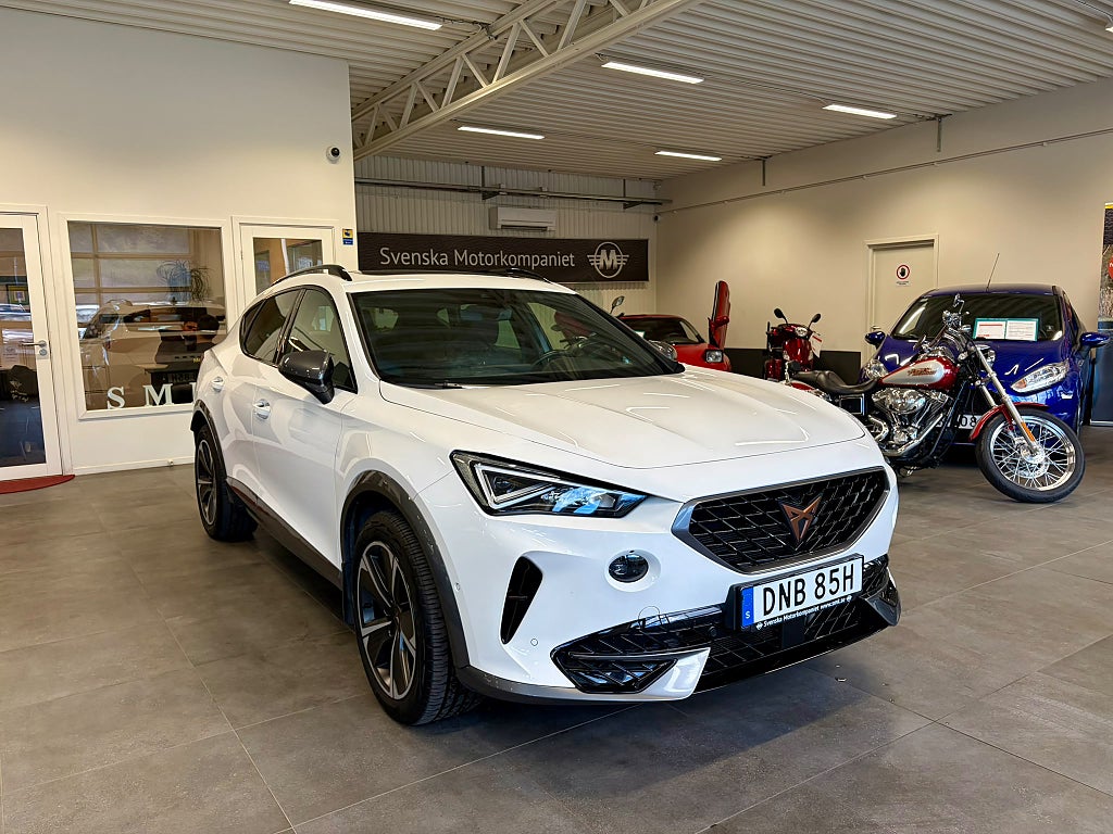 Cupra Formentor e-Hybrid Keyless Adaptiv Farthållare Panorama B-kamera