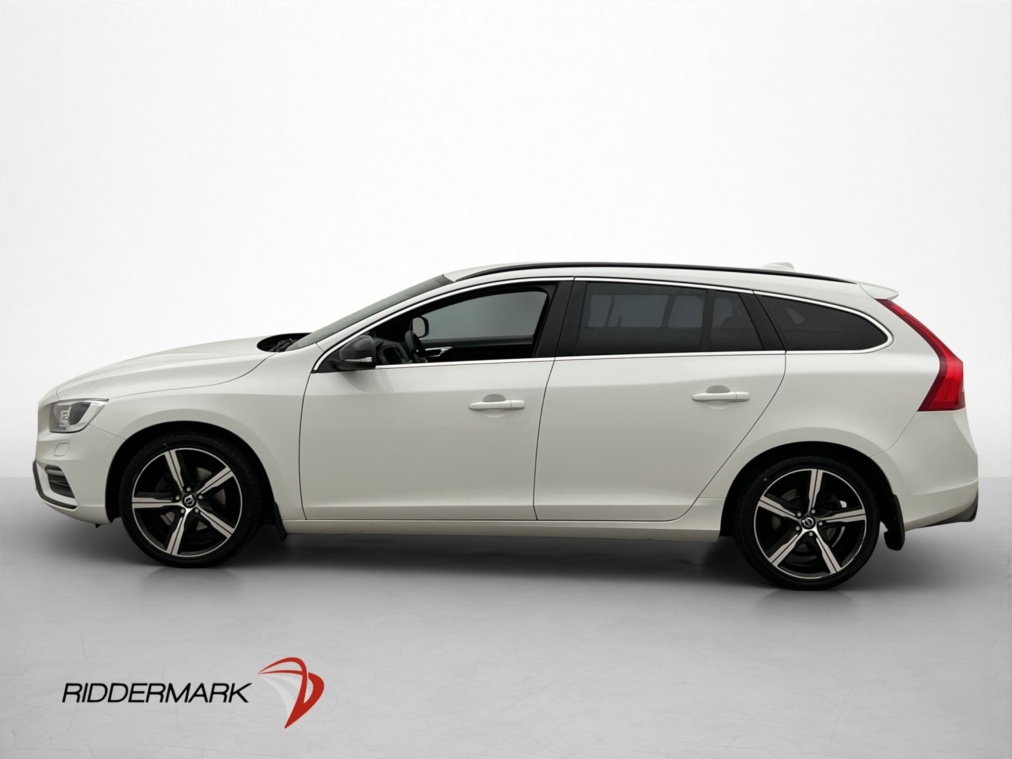 Volvo V60 2018, bild 4/70