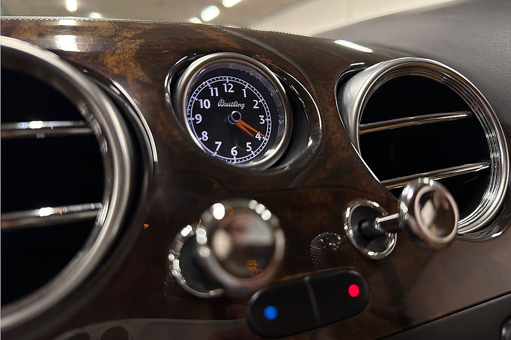 Bentley Continental Flying Spur L 6.0 W12 AWD, 560hk, 2006, Unik