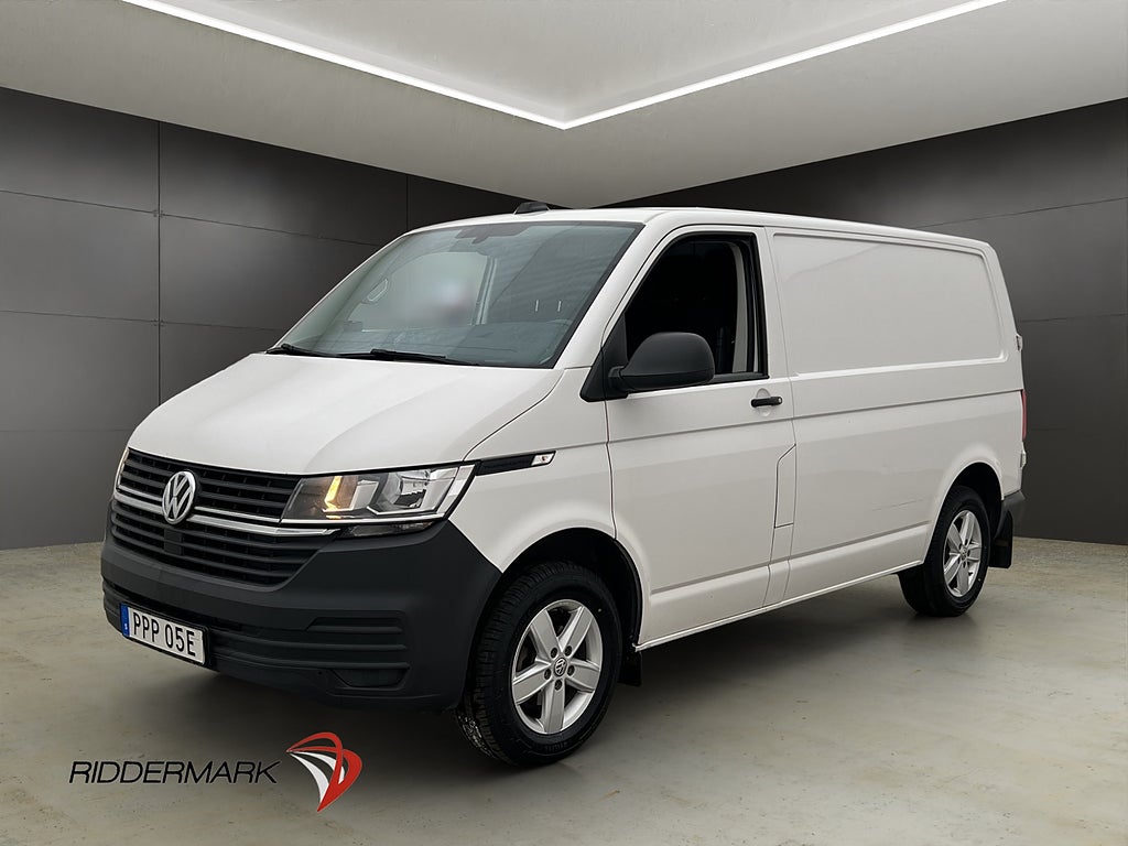 Volkswagen Transporter 2.0TDI D-Värm Drag V-inr CARPLAY Moms