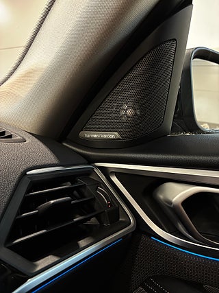 BMW i4 eDrive40 Gran Coupé Kamera Cockpit H/K Psens MOMS S&V – bild 18