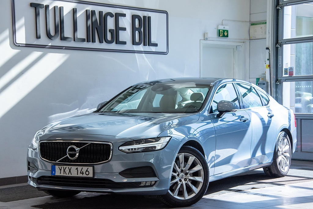 Volvo S90 D3 150HK Momentum Värmare Adaptiv Keyless Lågmil