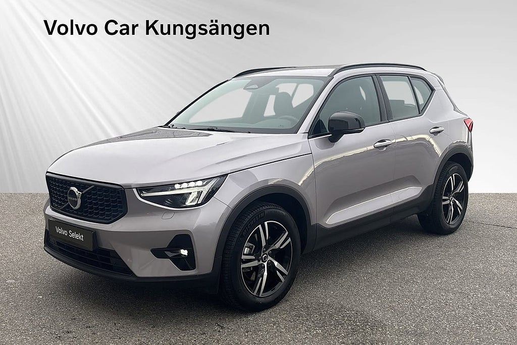 Volvo XC40 B4 FWD Bensin Plus Dark Selekt