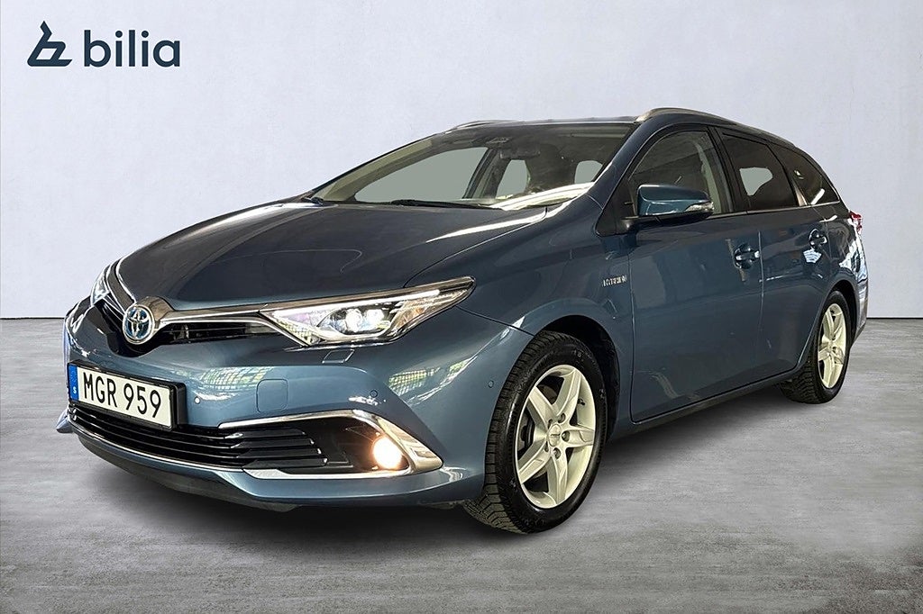 Toyota Auris Touring Sports Hybrid Executive/Vhjul/B-kamera