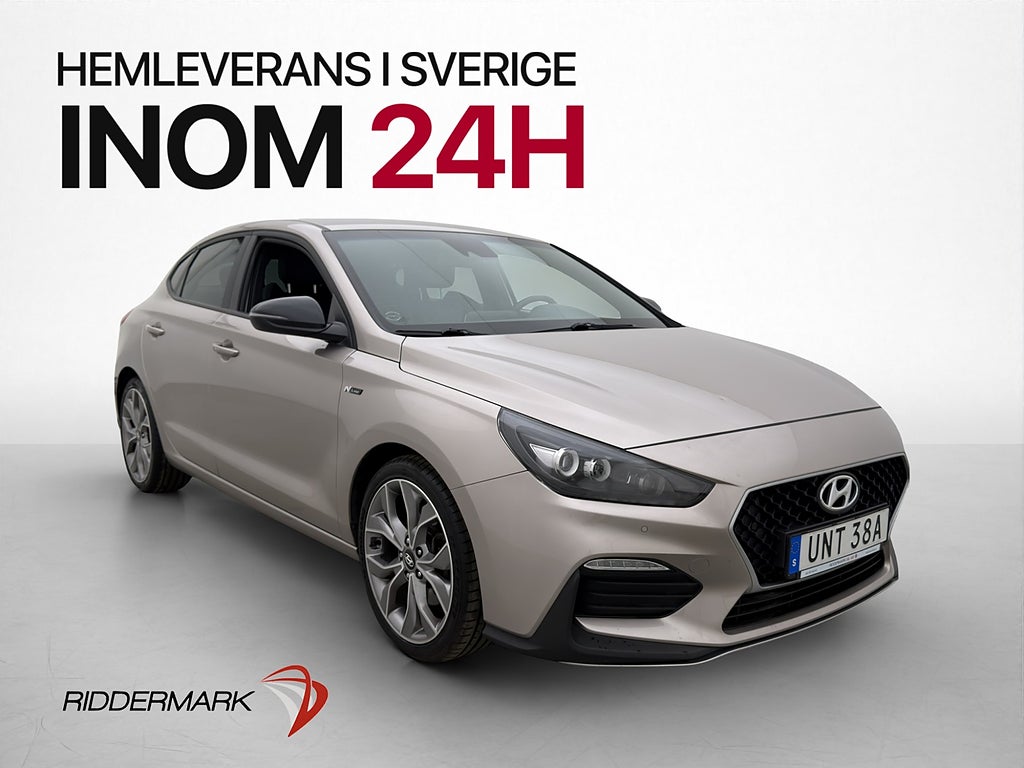 Hyundai i30 Fastback 140hk N-Line Kamera Halvskinn CarPlay