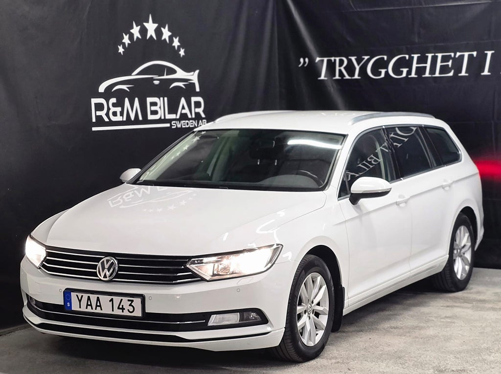 Volkswagen Passat 1-ägare, Drag, bak-kam, CarPlay, Navi, Ny Serv/Bes!!!