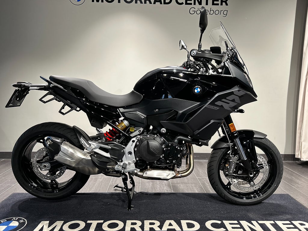 BMW F900XR/Kampanj sidoväskor på köpet!/Dynamic/Comfort