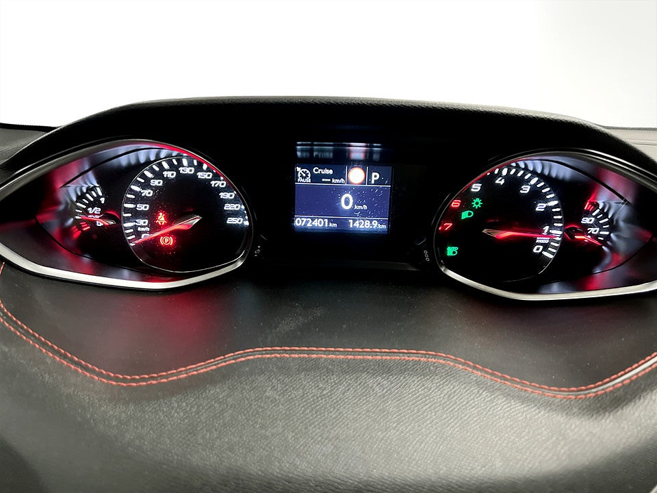 Bild på Peugeot 308 sw GT-Line 1.2 PT 130hk Aut PANORAMA PDC-SENSORER
