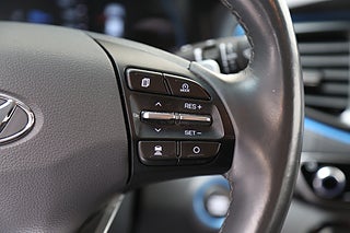 Halvkombi Hyundai IONIQ 17 av 27