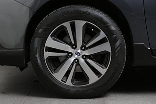 Kombi Subaru Outback 9 av 26