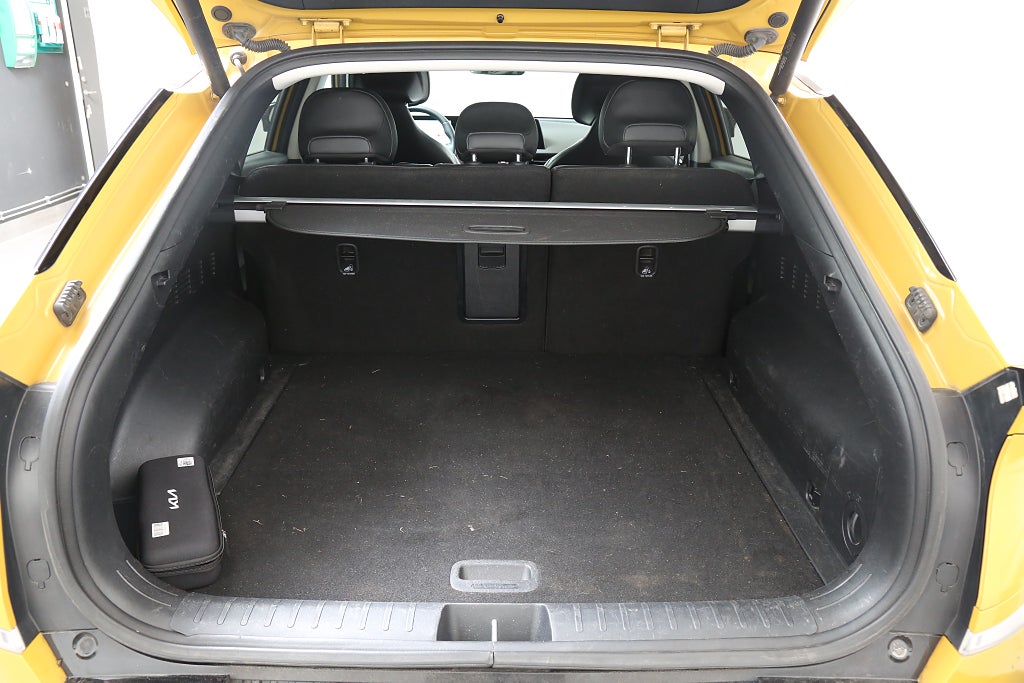 Kia EV6 77.4 kWh 325hk AWD Läder 360°-kamera Drag Leasbar 2023