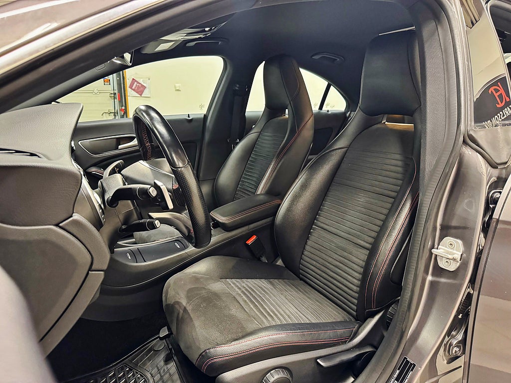 Mercedes-Benz CLA 220 CDI 7G-DCT 177hk AMG-Line