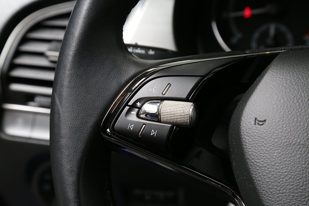 Skoda Fabia 1,0 TSI 95hk Style 5D Komfortpaket Colorconcept 2021