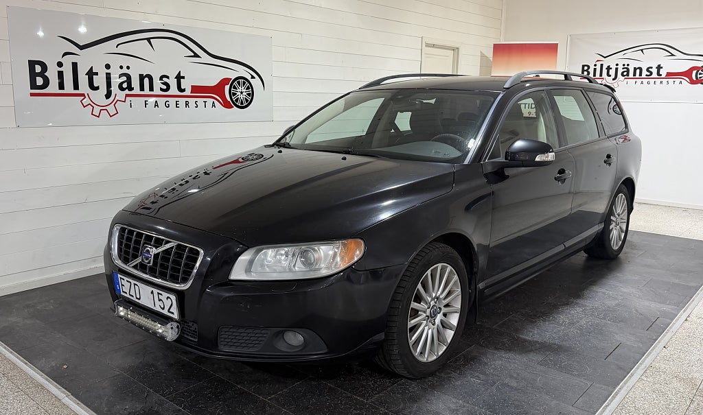 Volvo V70 2.4D Momentum NY BES.