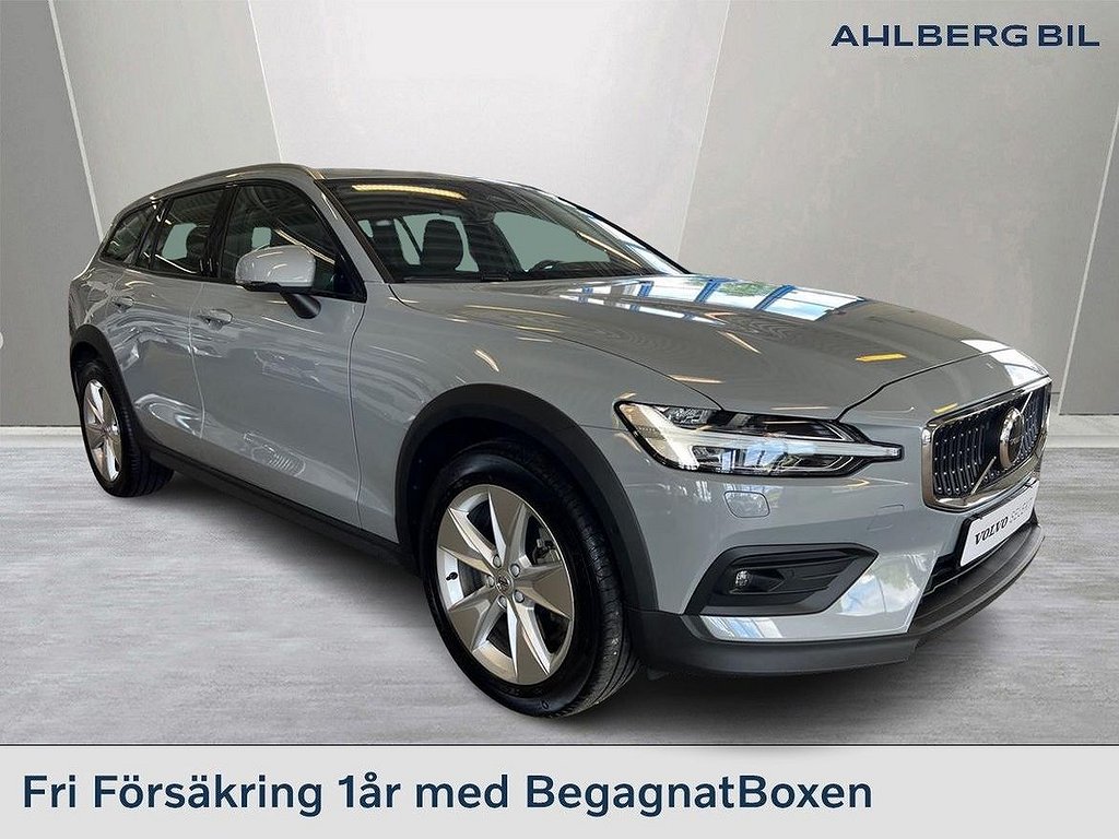 Volvo V60 Cross Country B4 AWD Diesel Core, Klimatpaket, Ljuspaket, Dragkrok Halvautomat