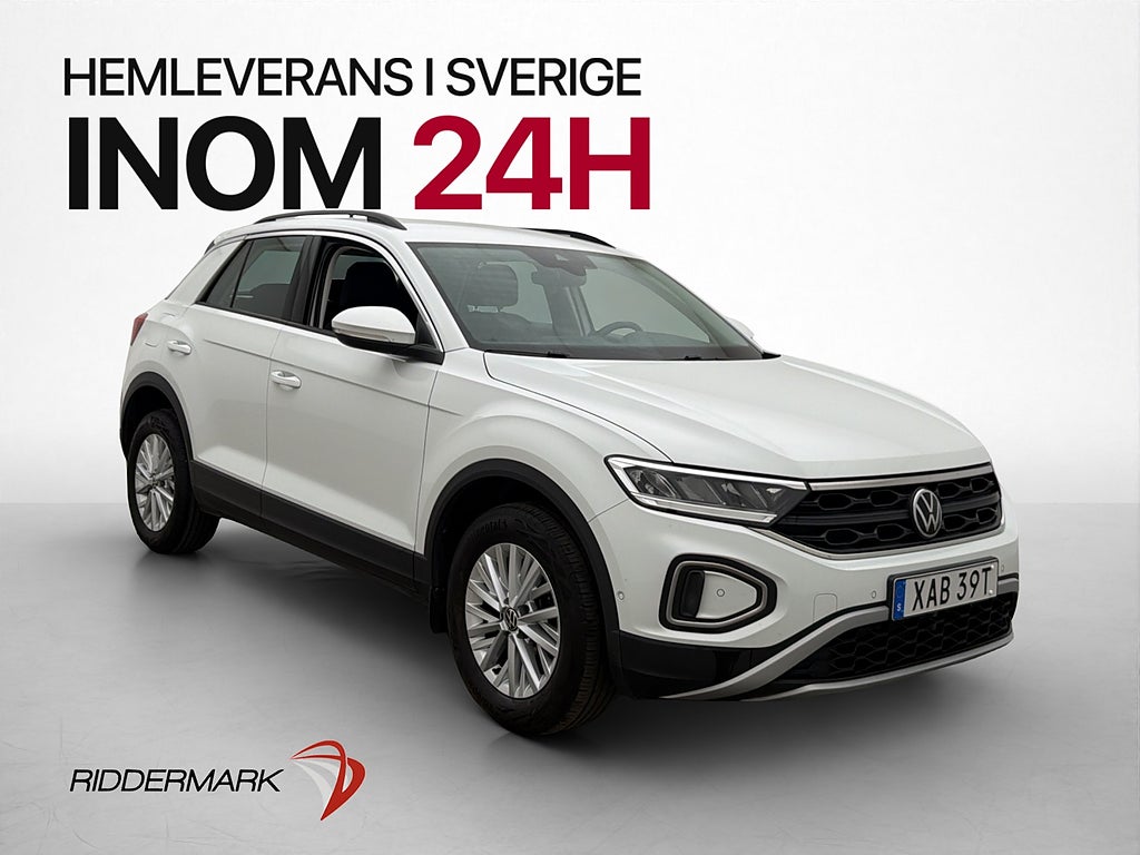 Volkswagen T-Roc 1.0 TSI 110hk Cockpit Sensorer CarPlay
