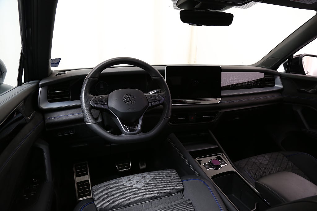 Volkswagen Tayron 2,0 TDI 193hk SCR 4Motion 7-Sits Värme Drag Leasbar 2025