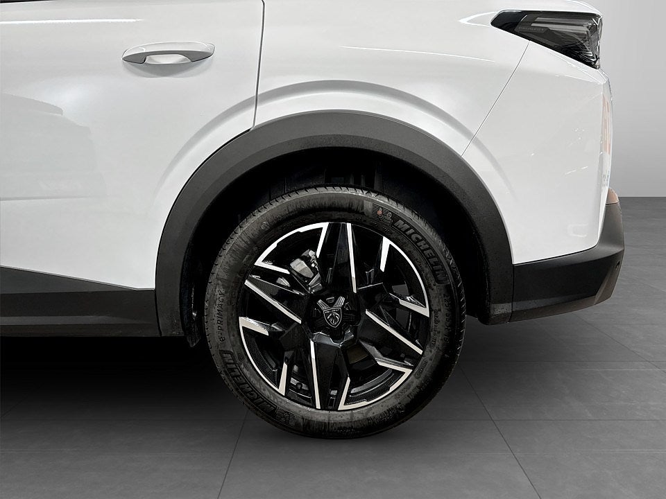 Bild på Peugeot 5008 GT Hybrid 145hk Aut - NYA VINTERHJUL INGÅR!