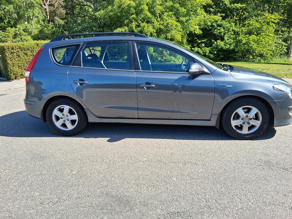 Hyundai i30 cw 1.6 CRDi Business 