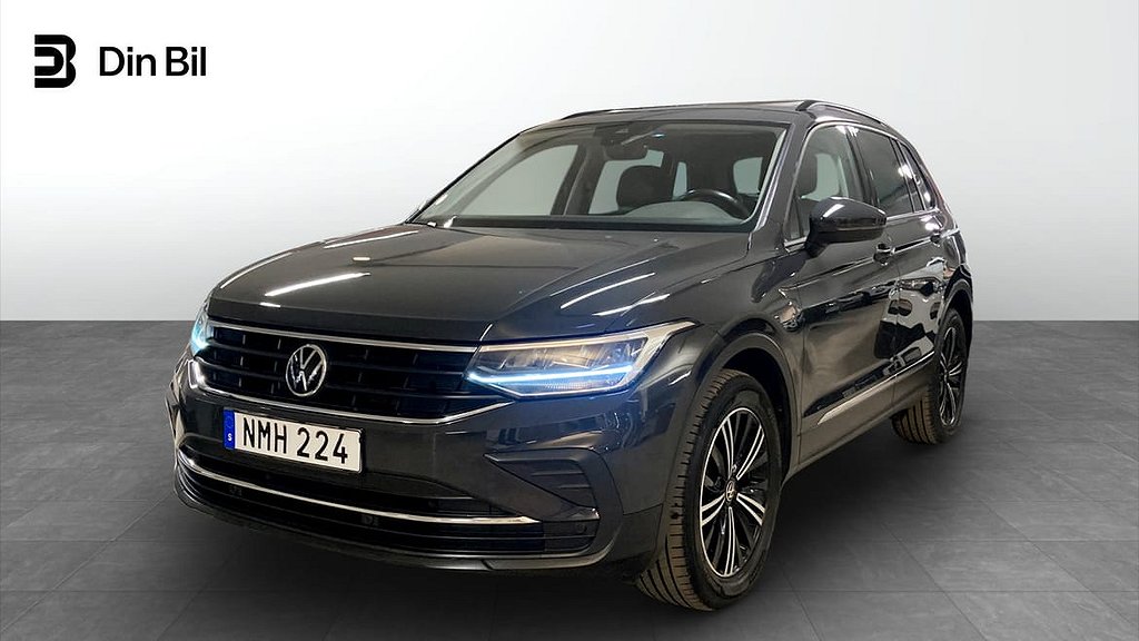 Volkswagen Tiguan TSI150 DSG P-värmare/Drag/Skinnklädsel