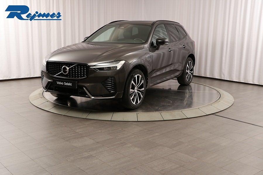 Volvo XC60 Recharge T6 Plus Dark