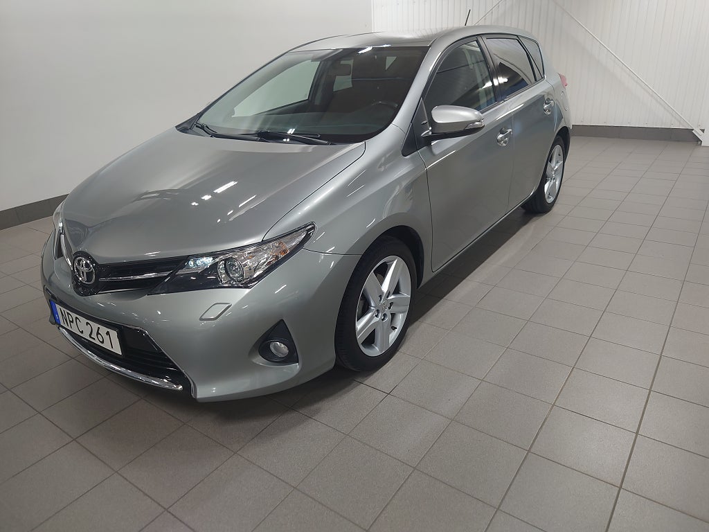 Toyota Auris 1.6 Valvematic Edition 50 5Dr Euro 5