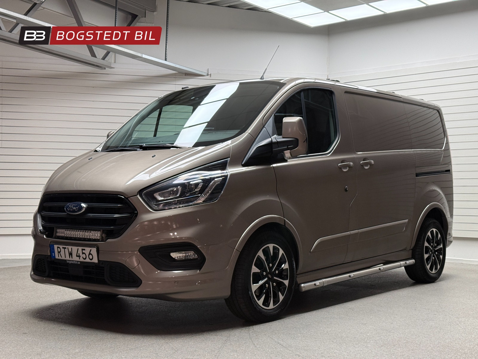 Ford transit Transit Custom 310 Sport 2.0 TDCi 170hk | Drag 2018 - miniatyr 3