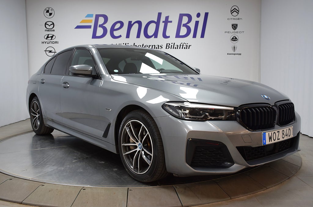 BMW 545 e xDrive M Sport/ Adaptiv Farth. /Dragkrok/ 360kamera