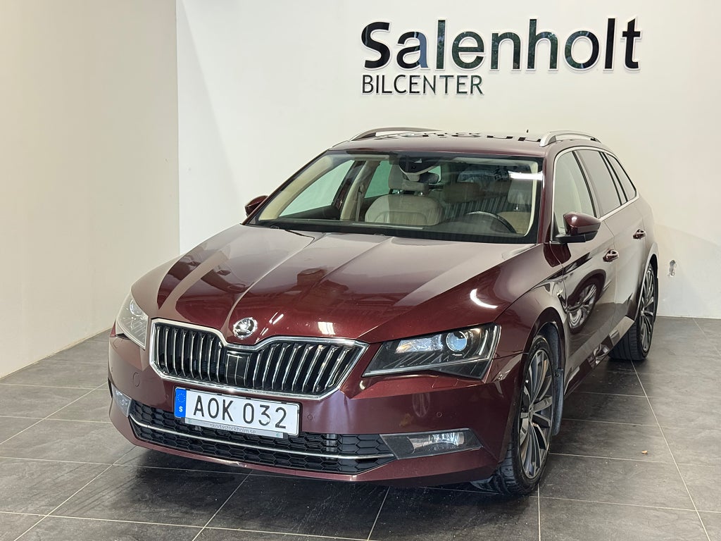 Skoda Superb Kombi 2.0 TDI 4x4 SCR L&K D-värmare Drag Euro 6