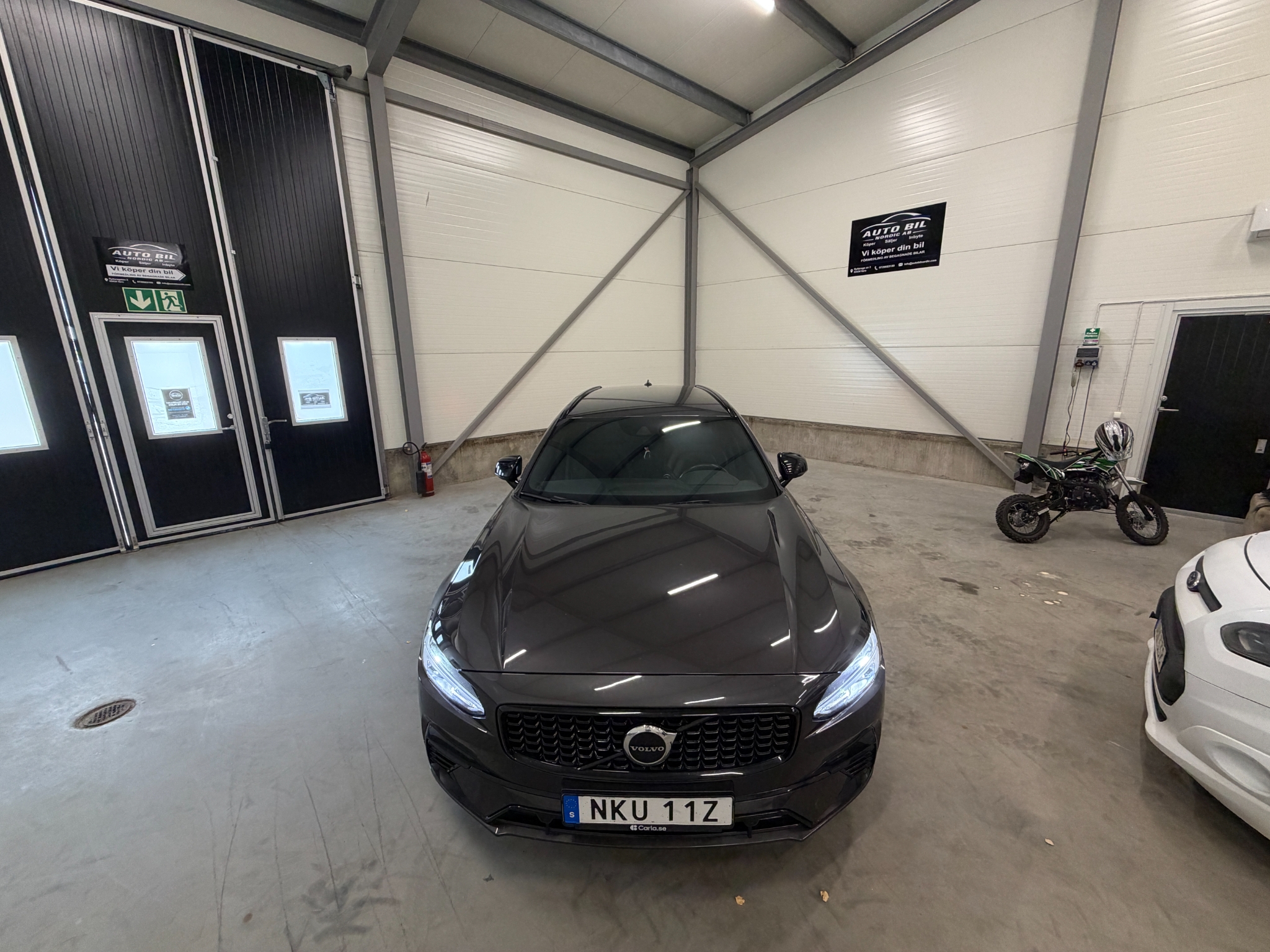 Volvo V90 2021, kuva 3/69