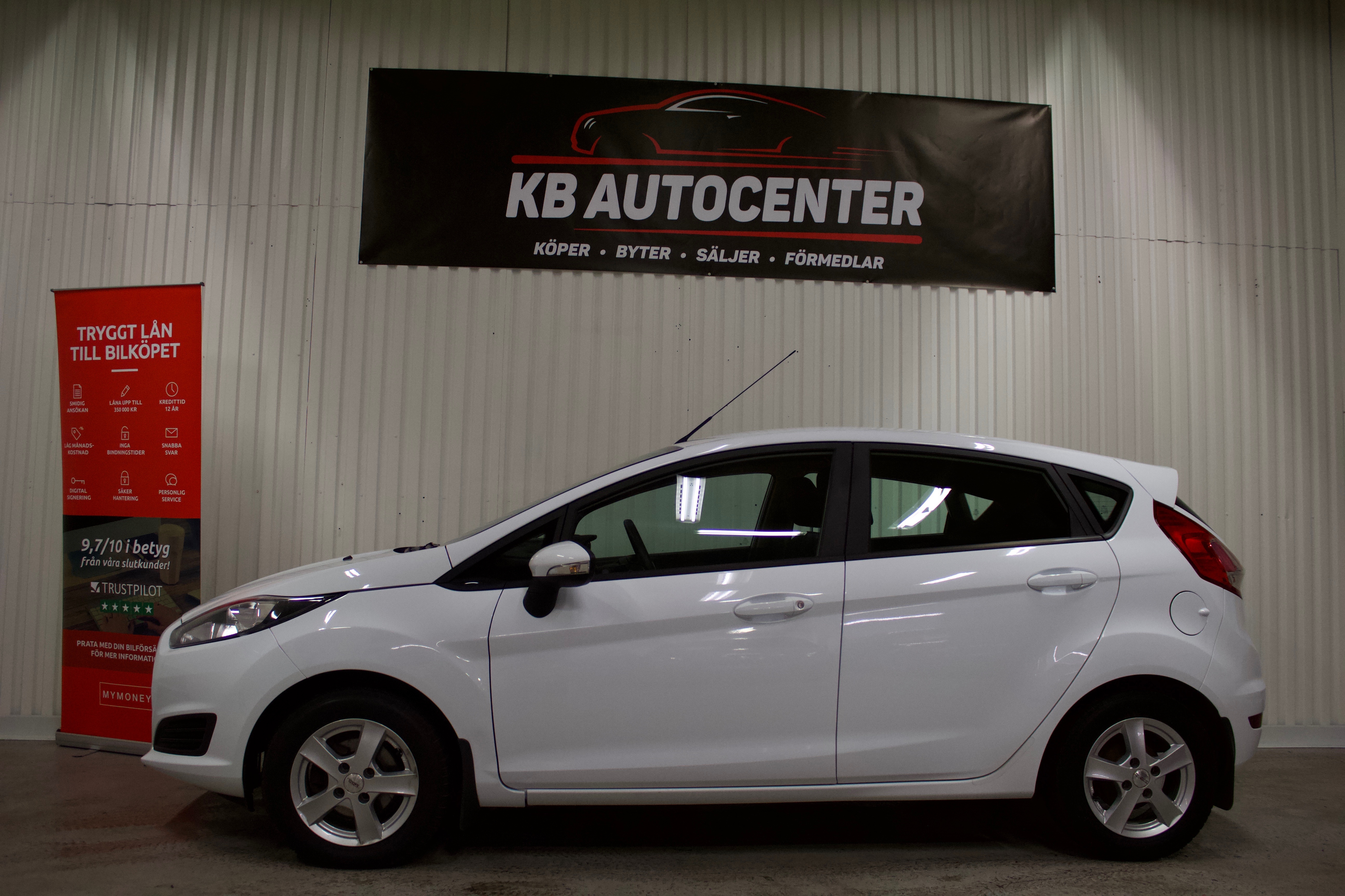 Ford Fiesta 5-dörrar 2015, bild 3/54