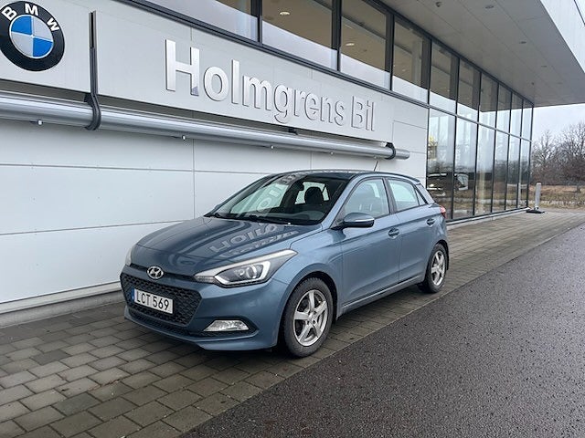 Hyundai i20 2,65% ränta 1.2 Blue 84hk Comfort PDC Tonade Rutor