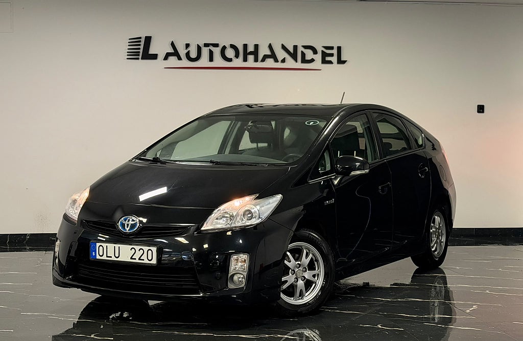 Toyota Prius Hybrid CVT 136Hk