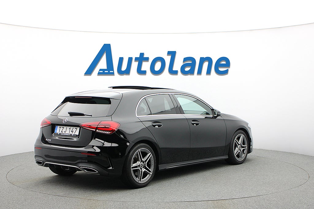 Mercedes-Benz A 200 7G-DCT AMG, Panorama, Kamera, Navigation 163hk