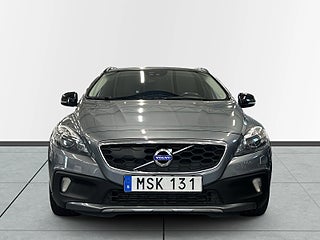 Volvo V40 Cross Country D2 Momentum Drag/D-värme/Navi/S&V