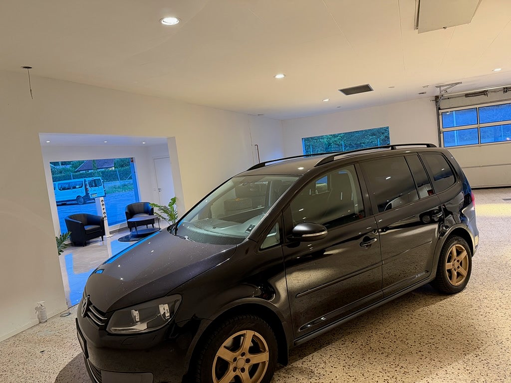 Volkswagen Touran  1.4tgi automat ny servad EcoFuel Masters 
