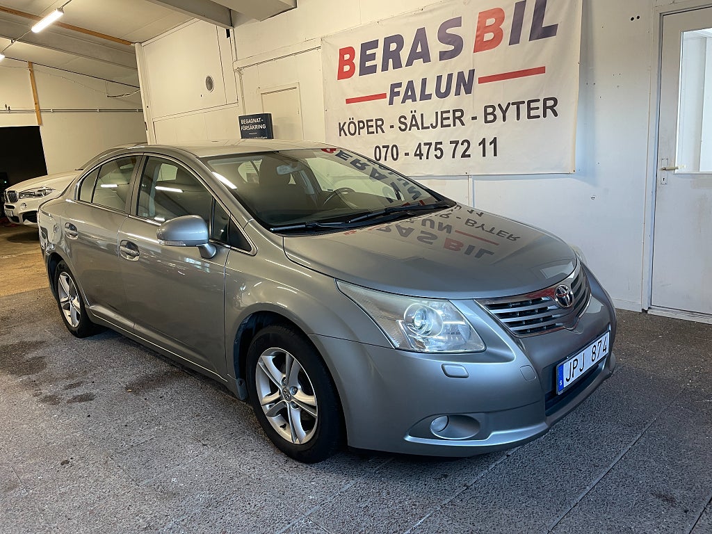 Toyota Avensis Sedan 1.8 Valvematic Business Euro 4/AUX